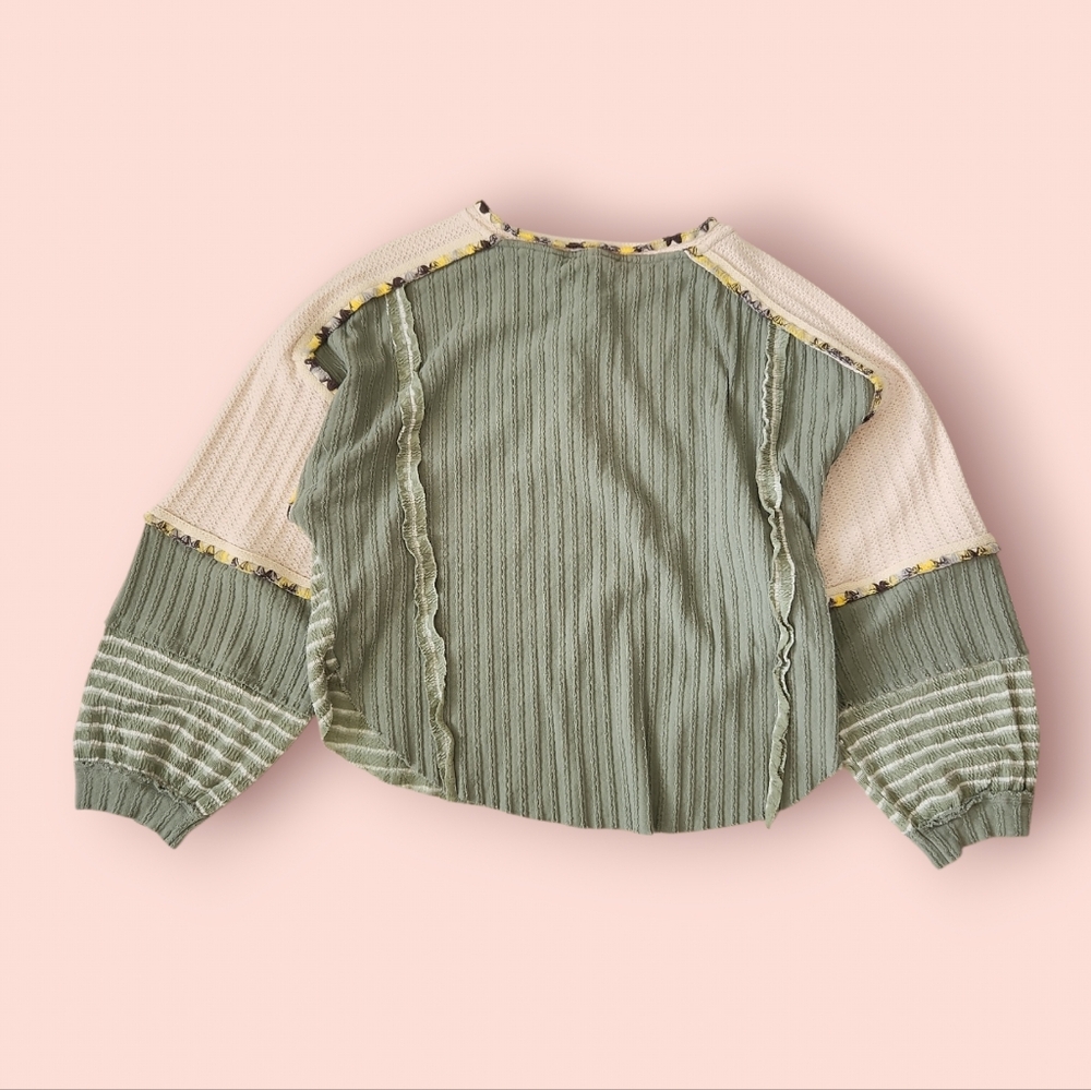 Miss Me Blouse Balloon Oversized Sweater Striped Green Size Medium - Picture 7 of 7